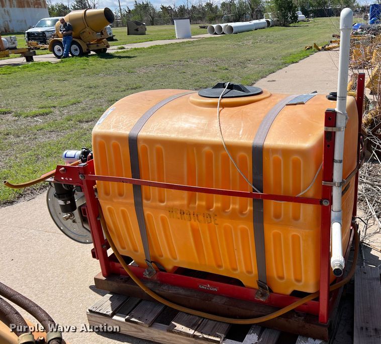 image for item LB9293 Gregson  tank