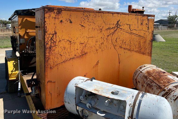 image for item LB9295 Pro Patch  pot hole patcher