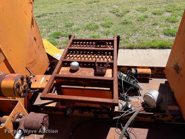 image for item LB9295 Pro Patch  pot hole patcher