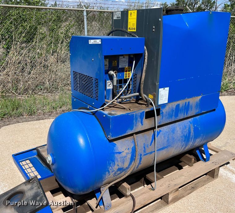 image for item LB9296 2012 Quincy  air compressor