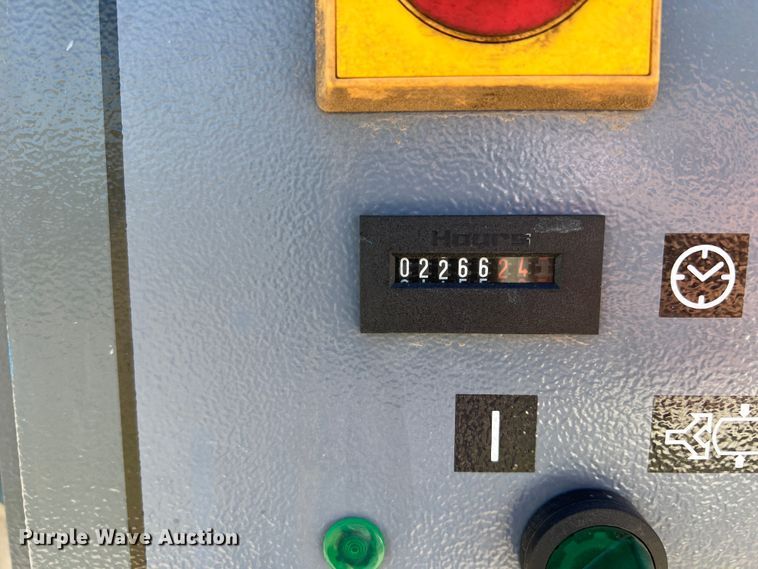 image for item LB9296 2012 Quincy  air compressor