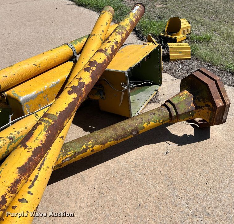 image for item LB9298 Approximately 5 stop lights