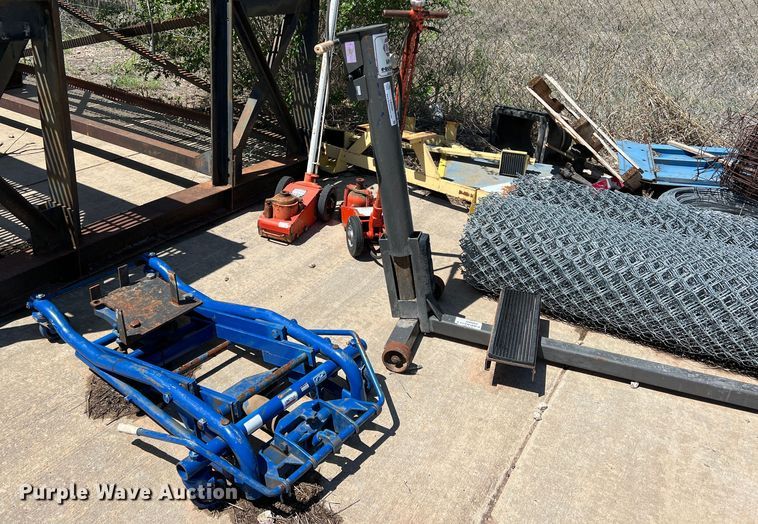 image for item LB9306 (4) jacks