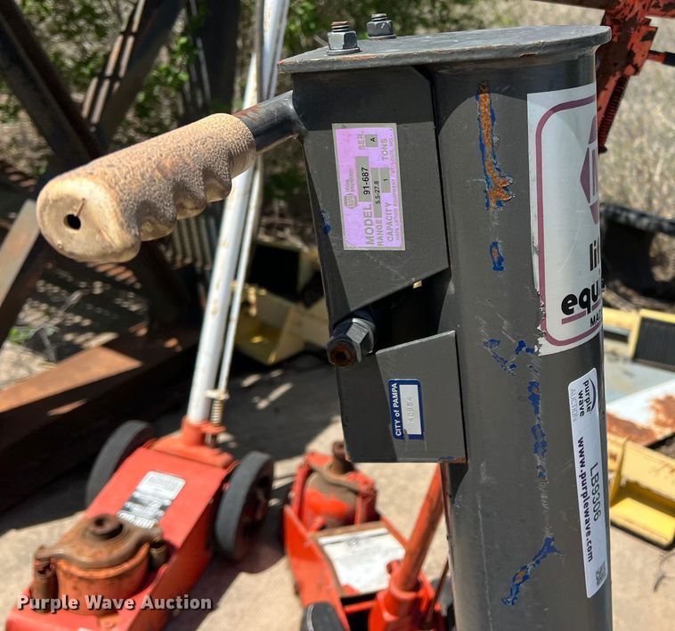 image for item LB9306 (4) jacks