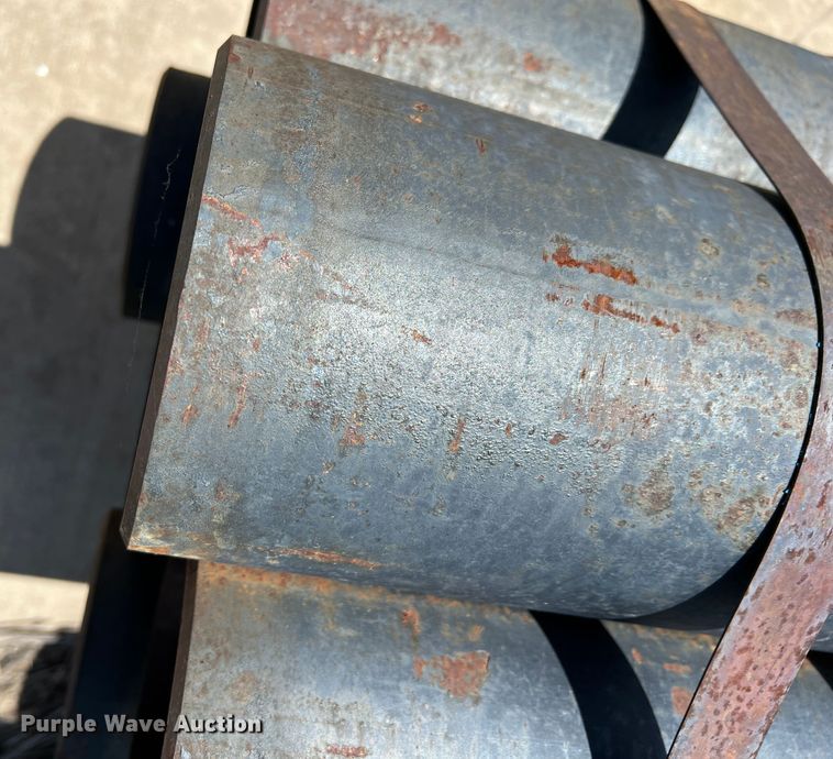 image for item LB9307 15 joints of beveled pipe