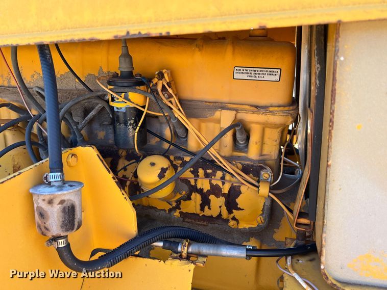 image for item LB9309 Galion Roll-O-Matic UB-220  pneumatic roller