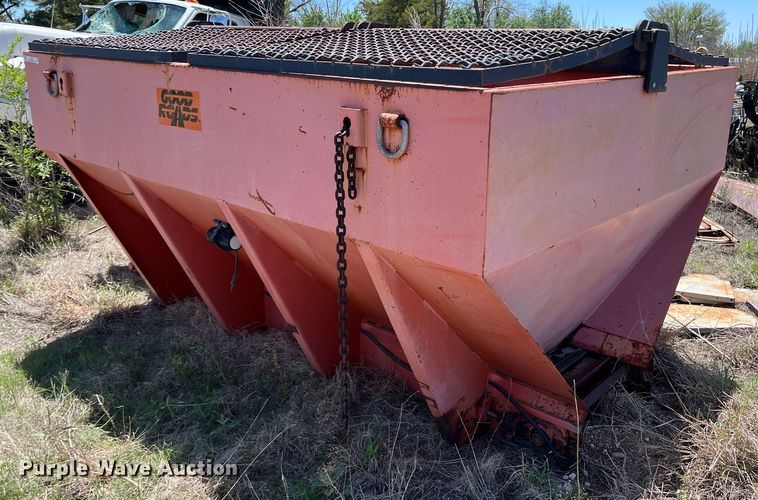 image for item LB9312 Good Roads H-3-9  spreader