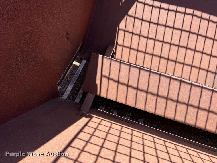 image for item LB9312 Good Roads H-3-9  spreader