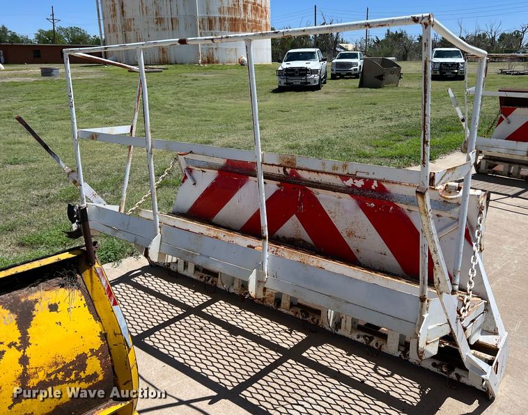 image for item LB9314 End gate spreader