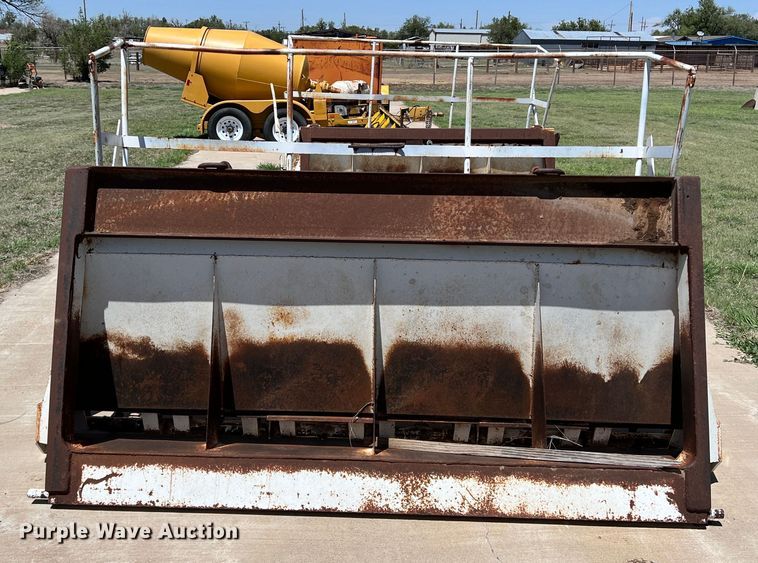 image for item LB9315 End gate spreader