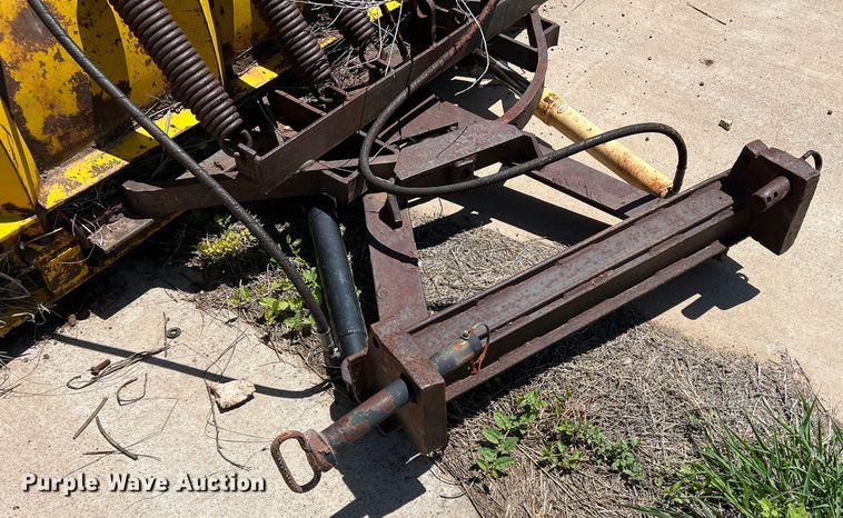 image for item LB9316 Snow plow