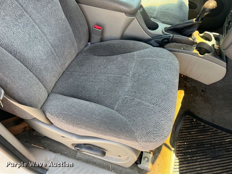 image for item LB9320 2004 Chevrolet Trail Blazer  SUV