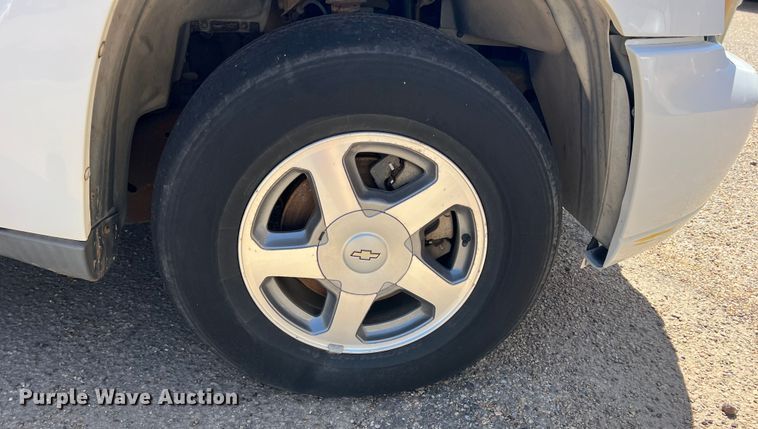 image for item LB9320 2004 Chevrolet Trail Blazer  SUV