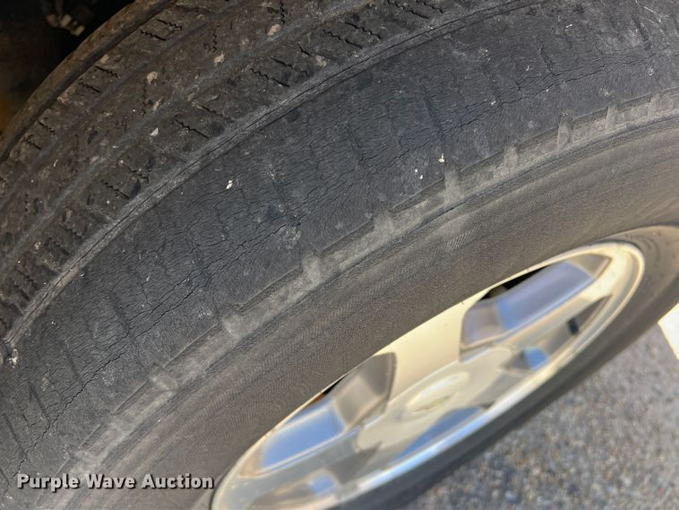 image for item LB9320 2004 Chevrolet Trail Blazer  SUV