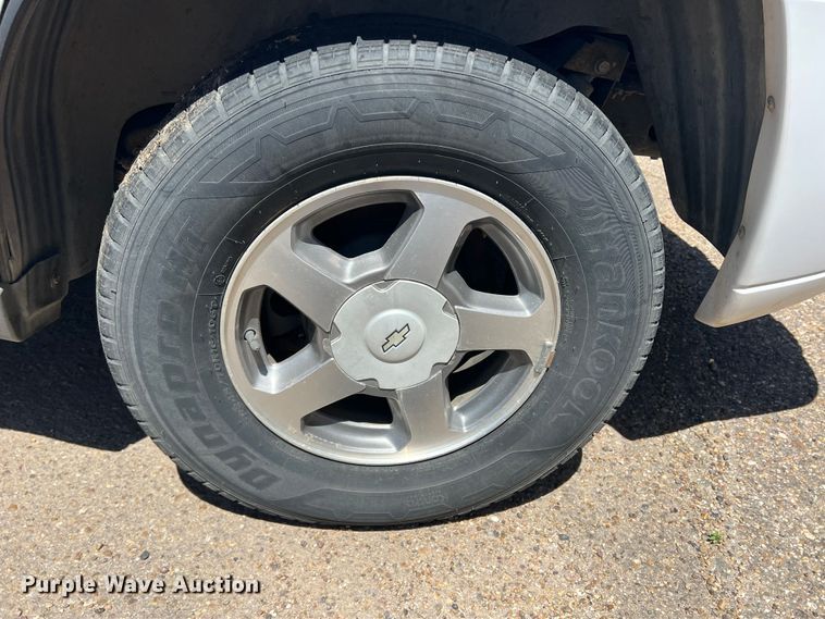 image for item LB9320 2004 Chevrolet Trail Blazer  SUV