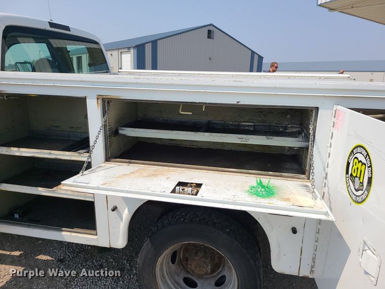 image for item LE9127 2008 Ford F450 Super Duty  SuperCab utility / service truck