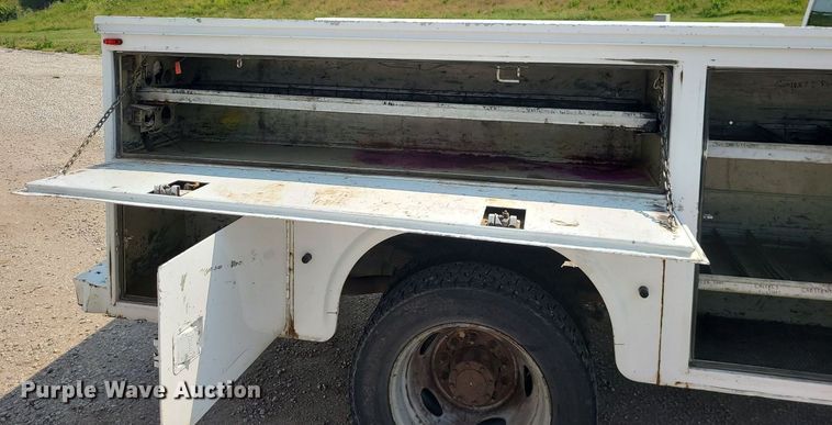 image for item LE9127 2008 Ford F450 Super Duty  SuperCab utility / service truck