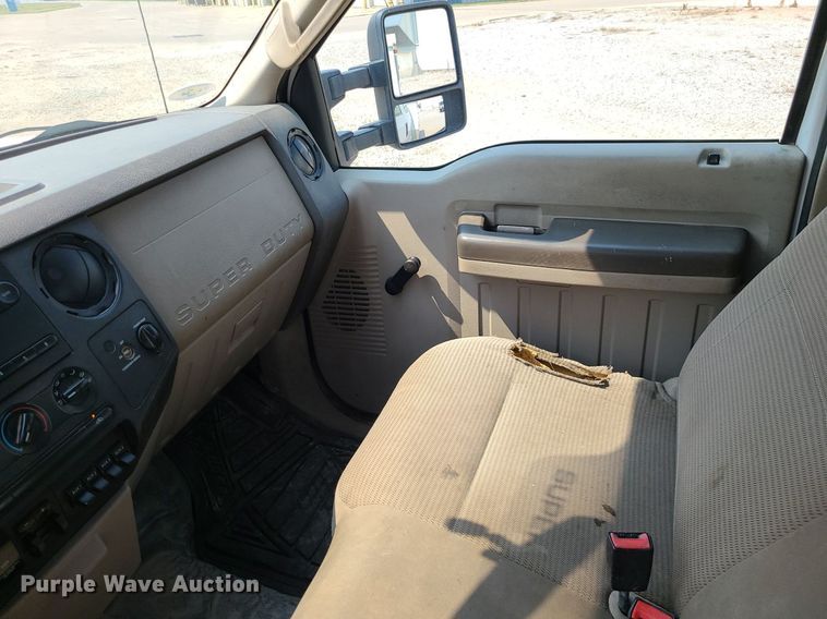 image for item LE9127 2008 Ford F450 Super Duty  SuperCab utility / service truck