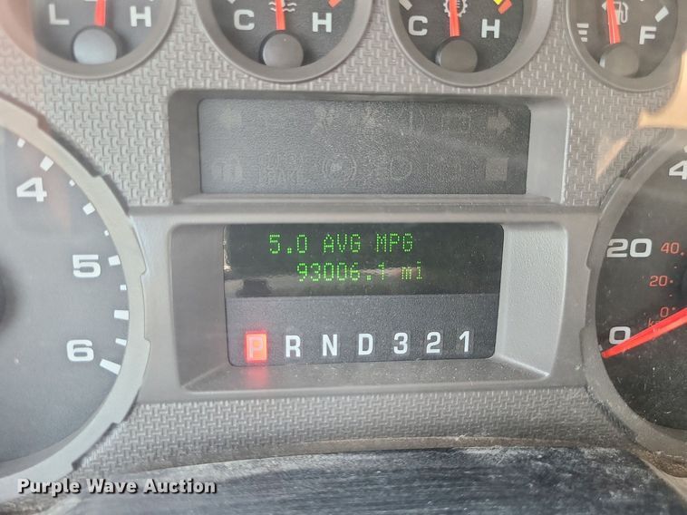 image for item LE9127 2008 Ford F450 Super Duty  SuperCab utility / service truck