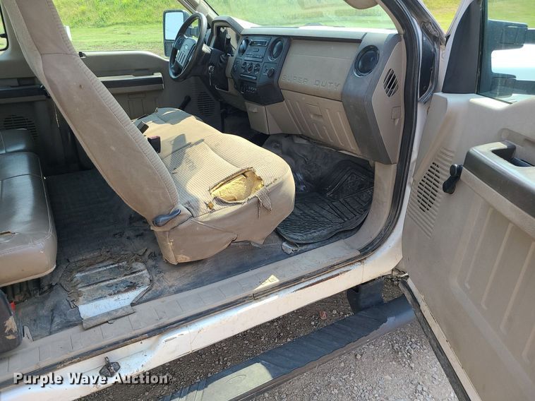 image for item LE9127 2008 Ford F450 Super Duty  SuperCab utility / service truck