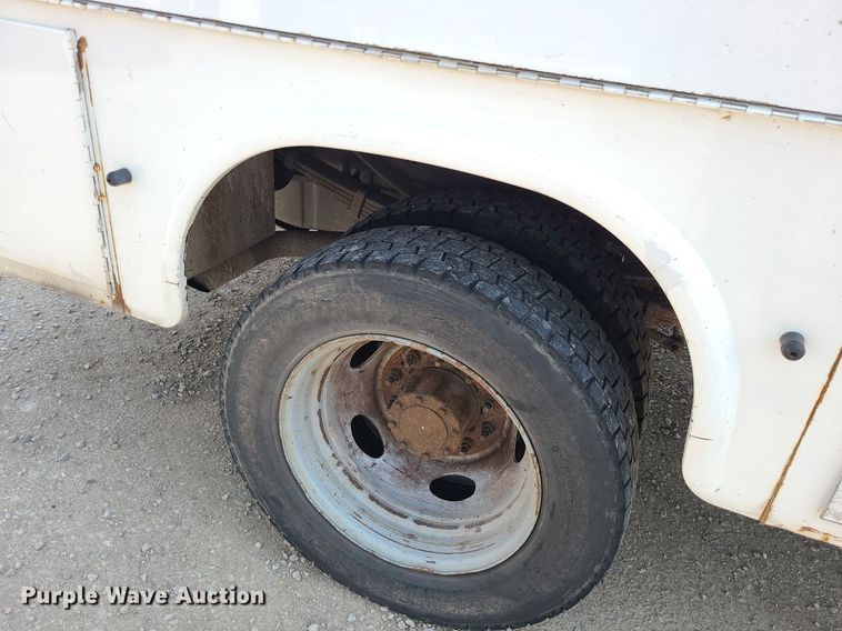 image for item LE9127 2008 Ford F450 Super Duty  SuperCab utility / service truck