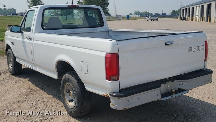 image for item LE9128 1996 Ford F150  pickup truck