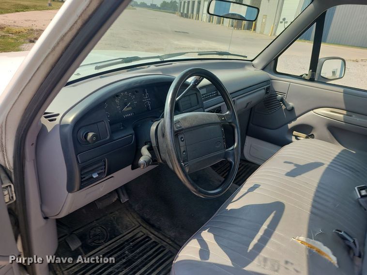 image for item LE9128 1996 Ford F150  pickup truck