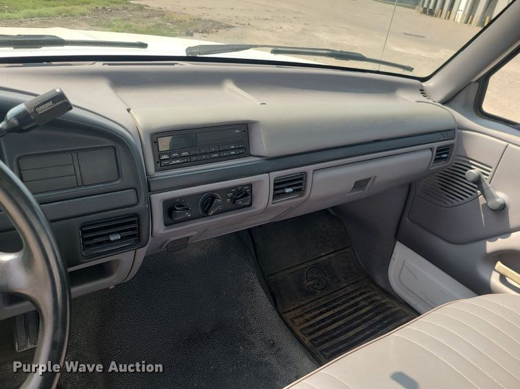 image for item LE9128 1996 Ford F150  pickup truck