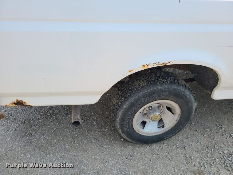 image for item LE9128 1996 Ford F150  pickup truck