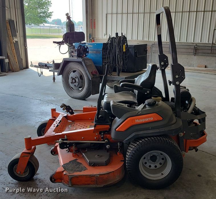 image for item LE9129 Husqvarna Z560  ZTR lawn mower