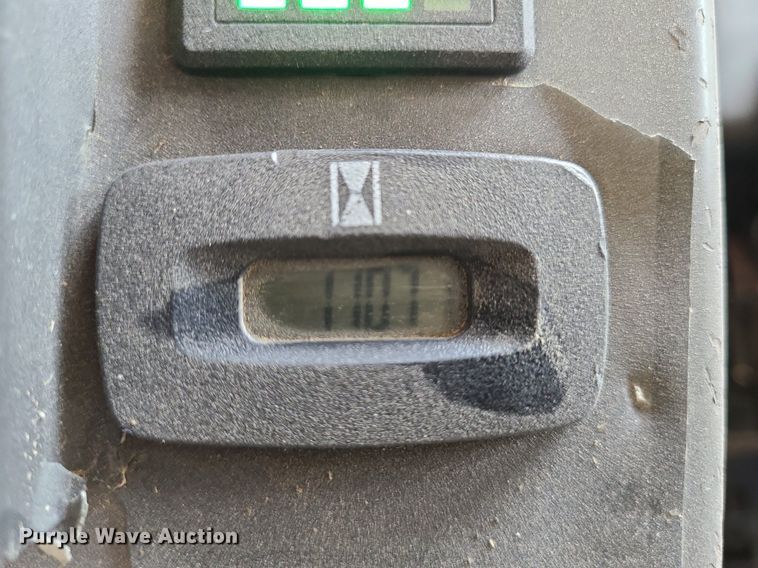 image for item LE9129 Husqvarna Z560  ZTR lawn mower