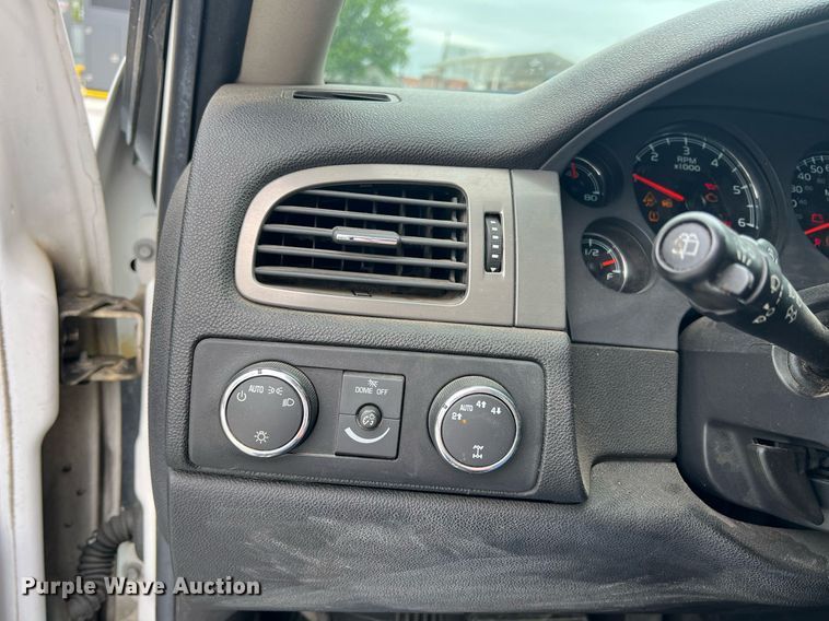 image for item LG9110 2008 Chevrolet Tahoe Police  SUV