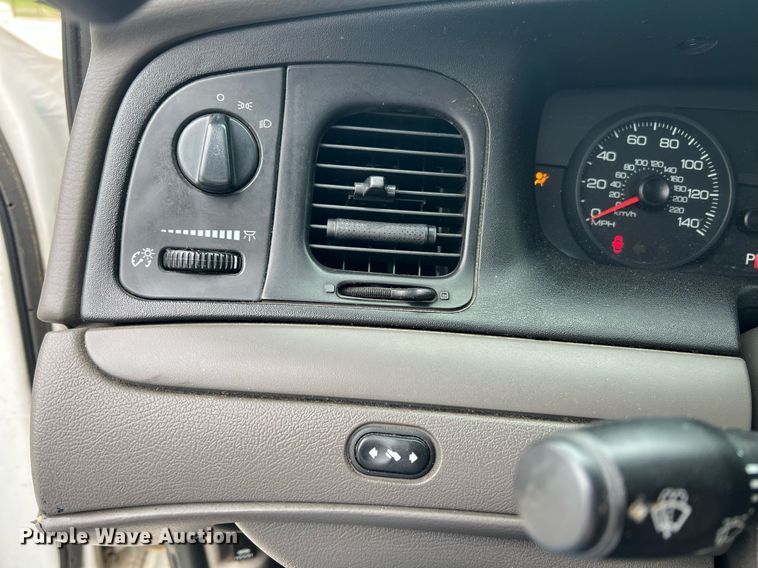 image for item LG9111 2010 Ford Crown Victoria Police Interceptor