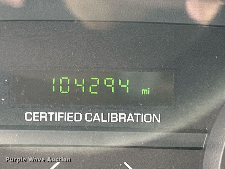 image for item LG9111 2010 Ford Crown Victoria Police Interceptor