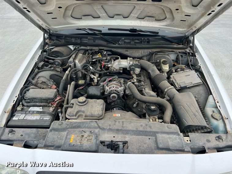 image for item LG9111 2010 Ford Crown Victoria Police Interceptor