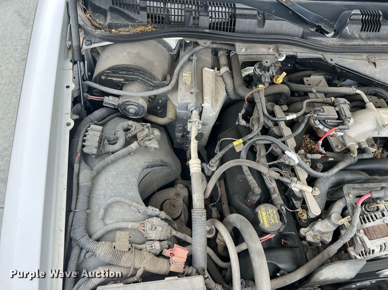 image for item LG9111 2010 Ford Crown Victoria Police Interceptor