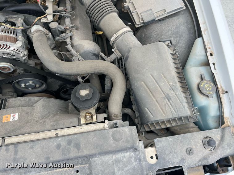 image for item LG9111 2010 Ford Crown Victoria Police Interceptor