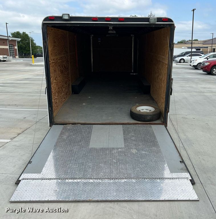 image for item LG9112 2006 Cargo Craft  enclosed cargo trailer