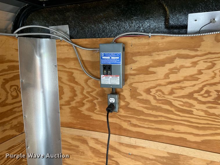 image for item LG9112 2006 Cargo Craft  enclosed cargo trailer