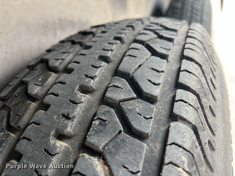 image for item LG9112 2006 Cargo Craft  enclosed cargo trailer