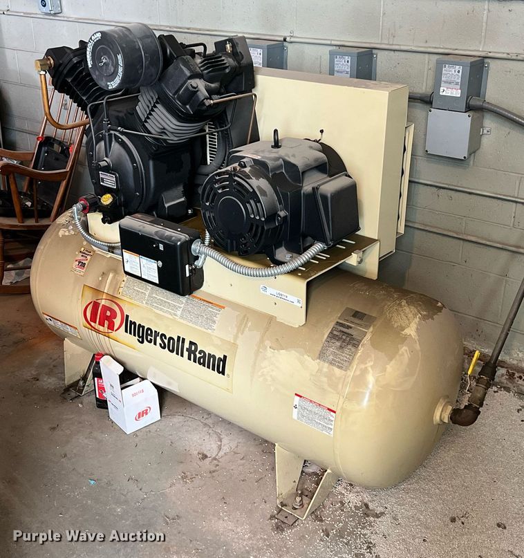 image for item LG9114 Ingersoll Rand 7100  air compressor