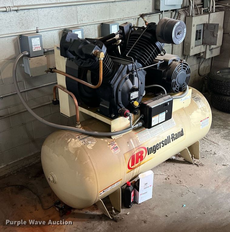 image for item LG9114 Ingersoll Rand 7100  air compressor
