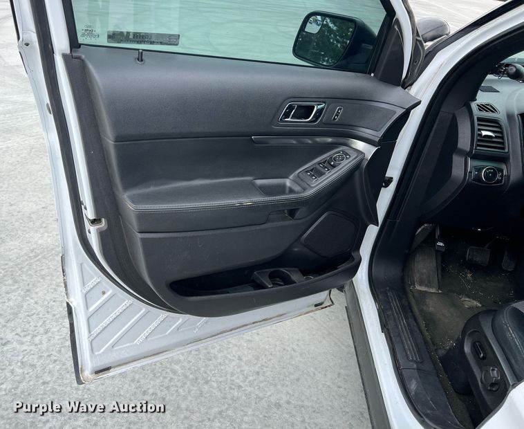 image for item LG9115 2014 Ford Explorer Police Interceptor  SUV