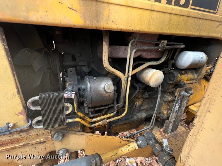 image for item LG9152 1985 Ford 7610  tractor