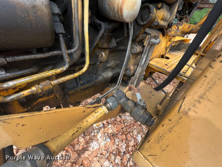 image for item LG9152 1985 Ford 7610  tractor