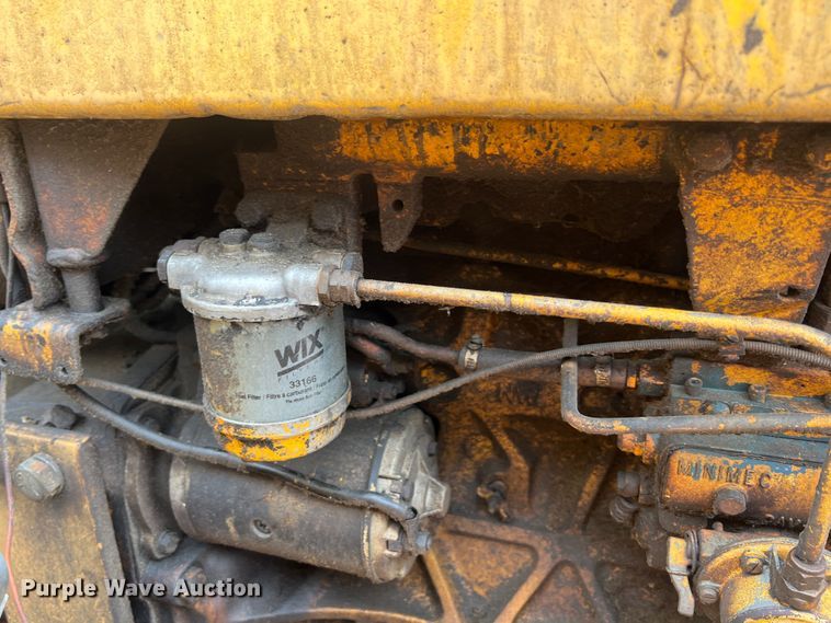 image for item LG9152 1985 Ford 7610  tractor