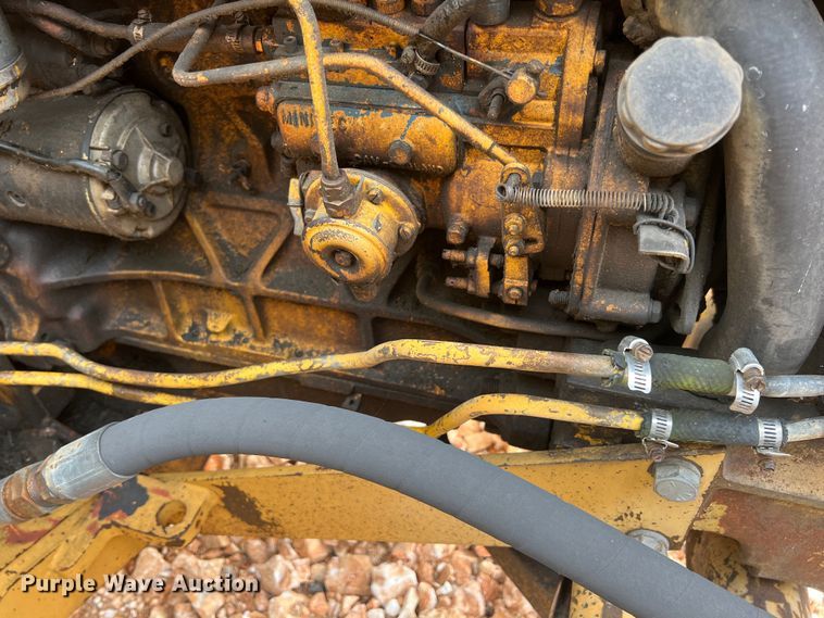 image for item LG9152 1985 Ford 7610  tractor