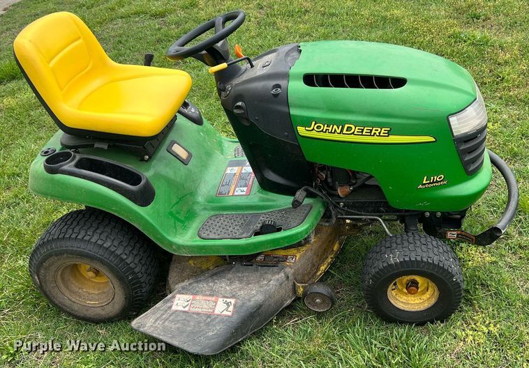 image for item LG9160 John Deere L110  lawn mower