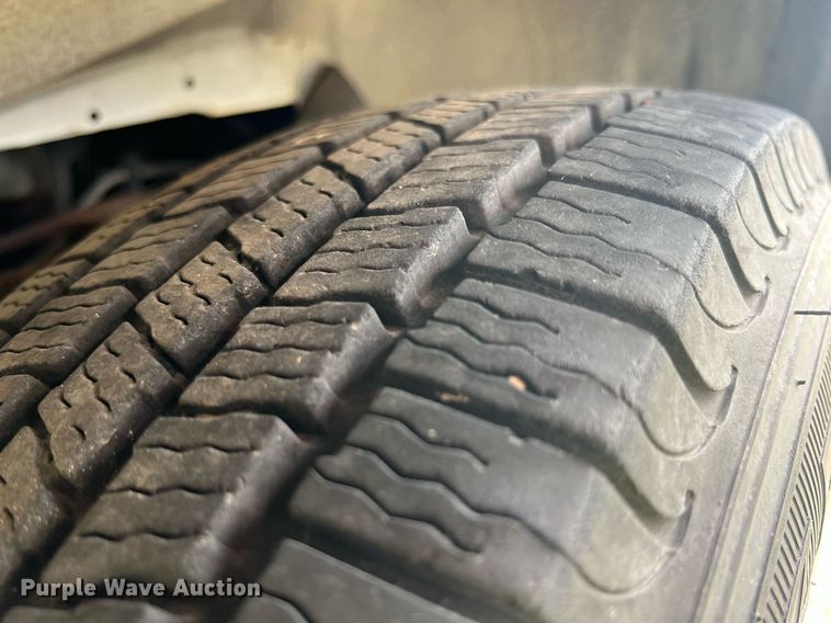 image for item LG9161 1998 GMC Safari  van