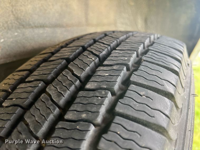 image for item LG9161 1998 GMC Safari  van